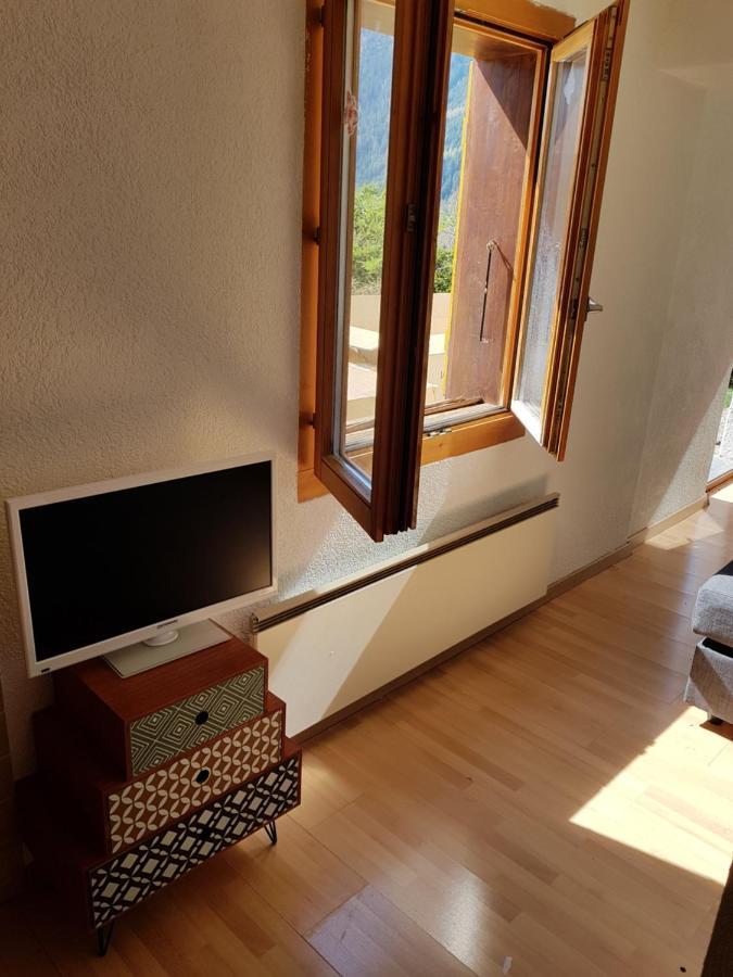 奥瓦伦纳茨Chalet Le Muguet别墅 外观 照片